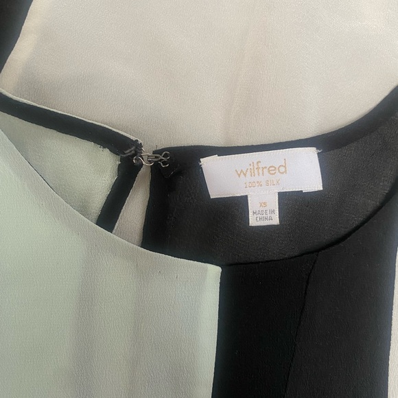 Aritzia Silk Color Block Tank - Picture 3 of 3